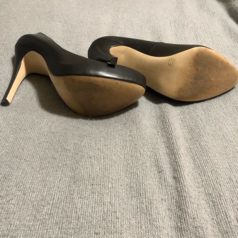 Bcbgeneration Black Heel Euc - image 4